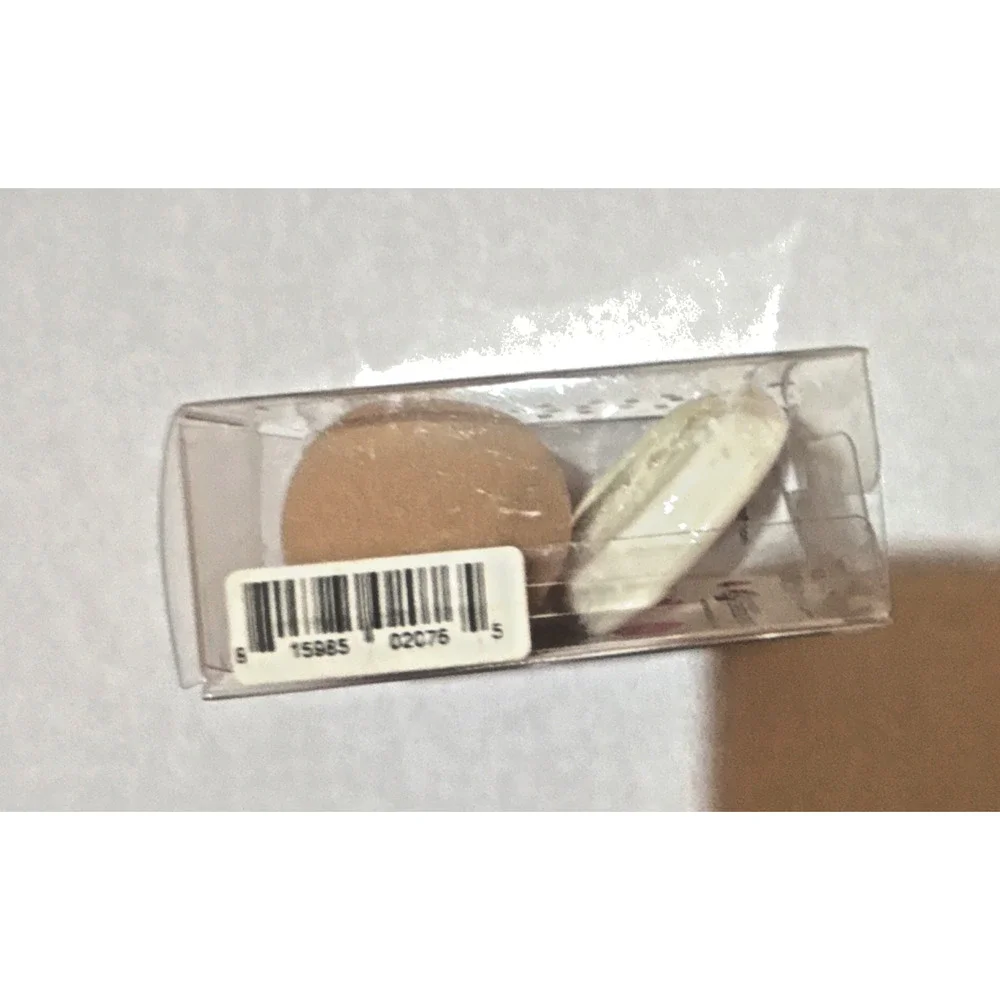 beautyblender Blender Sponge Beige Egg Shape Reusable with Solid Cleanser Kit